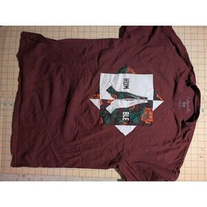 Maroon humble spiritual praying hands T-shirt